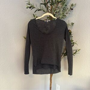 🌟 $10 or Less + BOGO on Sale Items! 🌟 Women’s Soft Long Sleeve Top